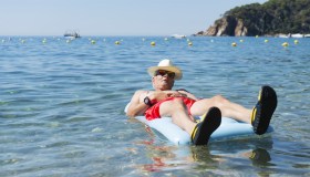 I paesi dove fuggono i pensionati Inps con gli assegni più ricchi