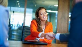 Bonus assunzione under 36, come funziona l’esonero contributivo totale