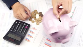 Risparmio gestito: nel 2023 patrimonio in aumento a 2.338 miliardi