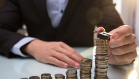 Tasse universitarie. Come calcolare l’Isee e quali sono le fasce di reddito