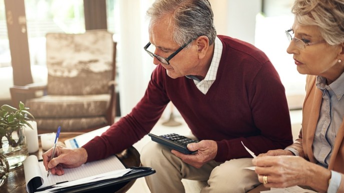 Pensioni: stop aumenti, età pensionabile ferma fino al 2024