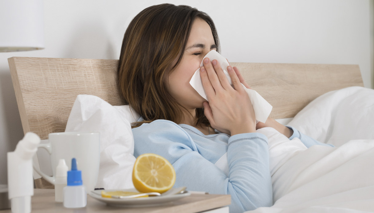 Boom dell’influenza, milioni di ammalati: quali sintomi e come curarsi