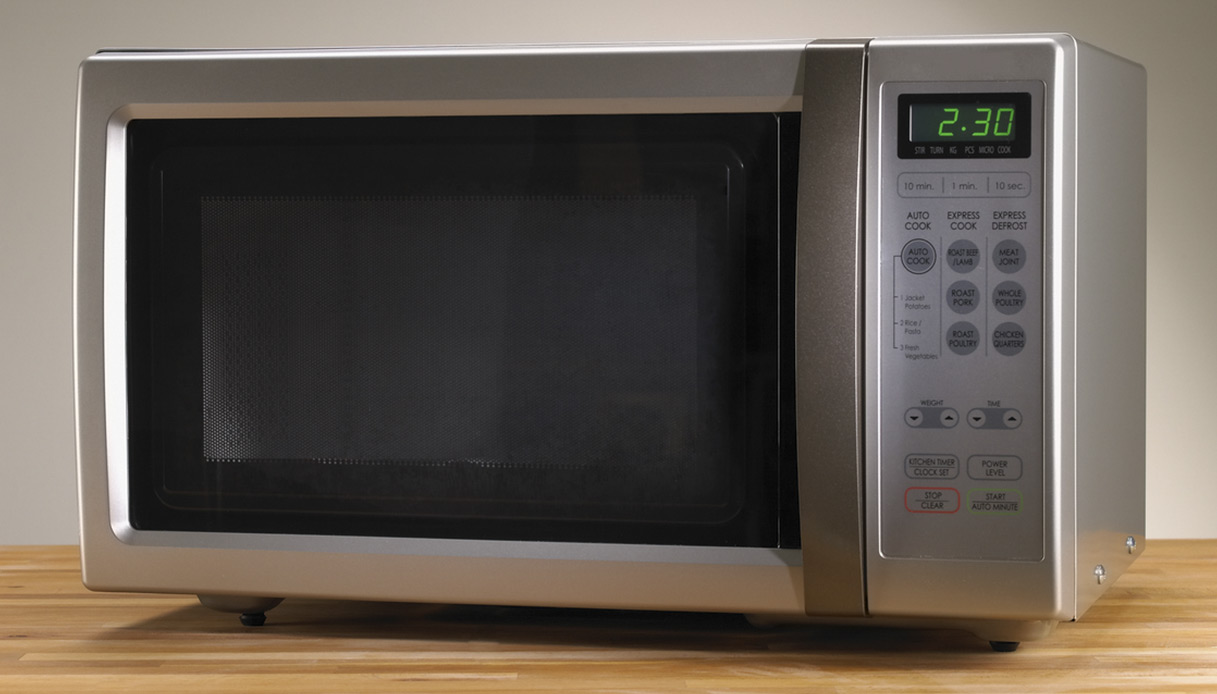 Quali sono gli elettrodomestici che consumano di più anche da spenti?