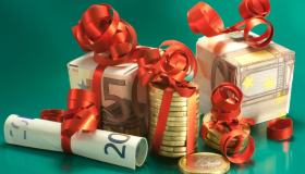 Soldi: come comportarsi se la tredicesima non viene pagata