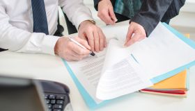 Quali documenti servono per lavorare in Svizzera?