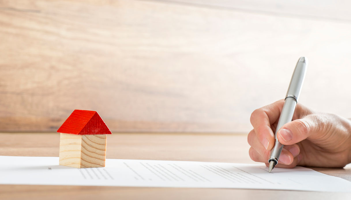 Che cos’è e come funziona il contratto di locazione a uso transitorio