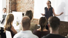 Lavoro, quando è l’azienda a pagare la formazione dei dipendenti