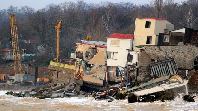 I cambiamenti climatici mettono a rischio gli investimenti immobiliari: cosa succede