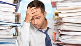 Sprechi e cattiva burocrazia ci costano 225 miliardi l’anno