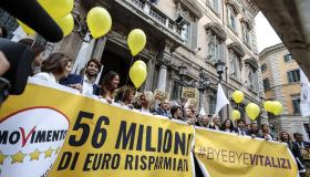 Pensioni d’oro, taglio dei vitalizi addio: demolito provvedimento simbolo del M5S
