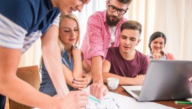 Lavoro, incentivi doppi per chi assume giovani Neet