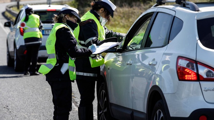 Multe, vittoria degli automobilisti: sentenza storica cambia le regole