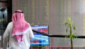 Petrolio: Opec e Russia tagliano, il prezzo sale e Putin ride