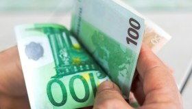 Reddito di dignità da 500 euro: cos’è e a chi spetta