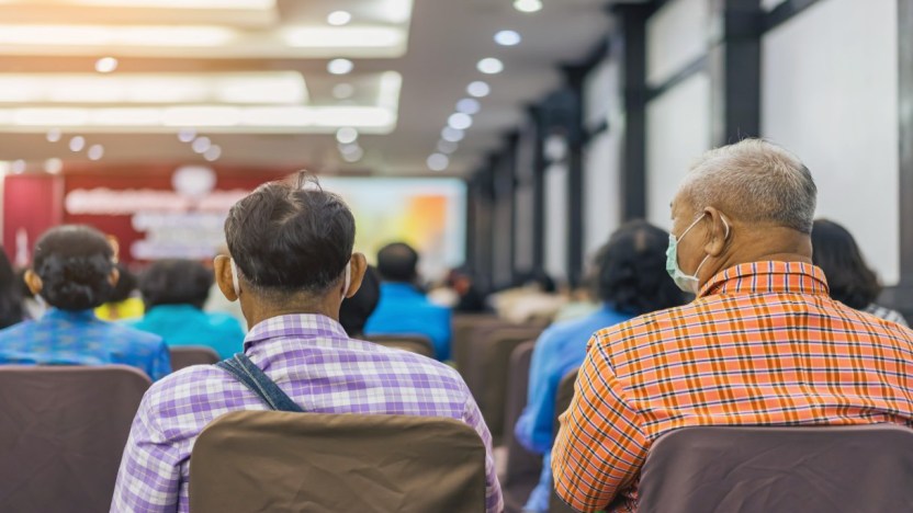 Pensioni, a maggio cambia il calendario: pagamento anticipato, date e modalità