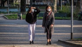 Coronavirus, cosa dobbiamo aspettarci? Lopalco: “Vietato abbassare la guardia”