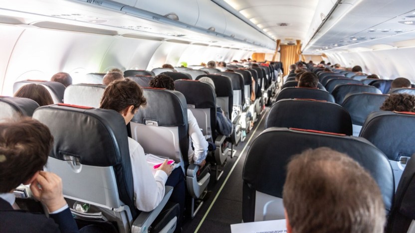 Bagaglio a mano, cosa si può portare a bordo e cosa è vietato