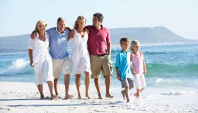 Bonus vacanze, nuovo bando fino a 1.400 euro: a chi spetta