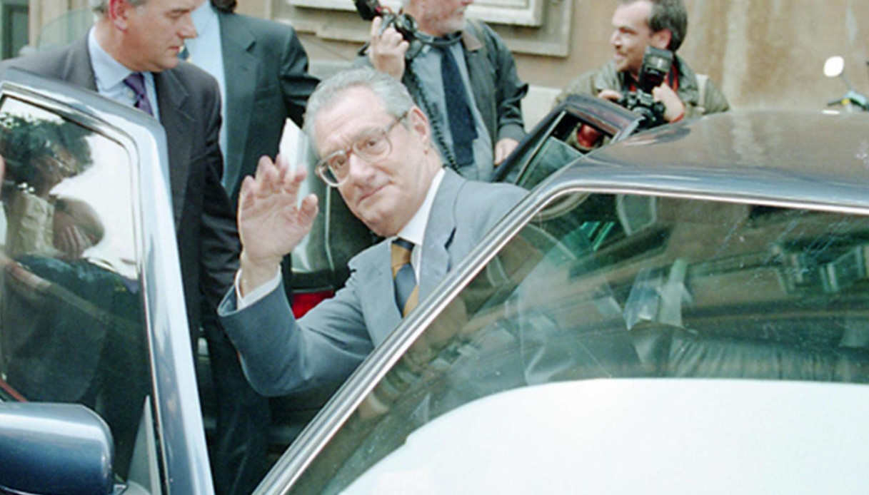 Cesare Romiti, da Cuccia a Agnelli storia del manager Fiat che aveva fatto la fame