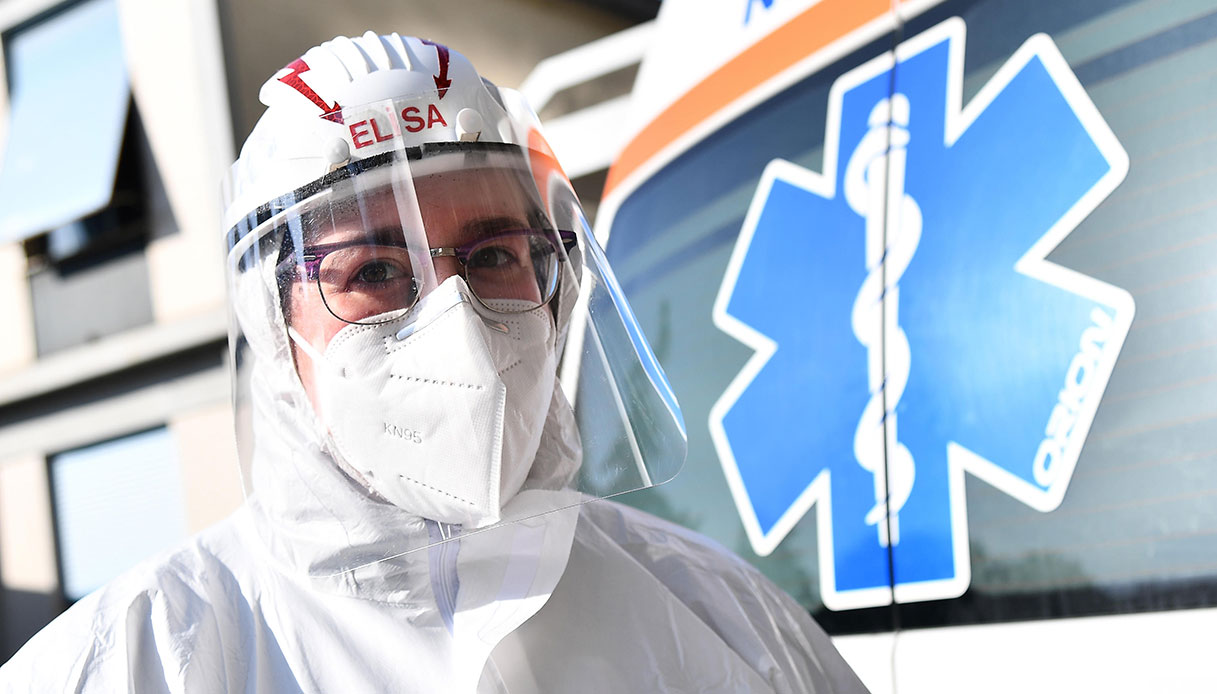 Covid, sintomi simili all’ansia: come capire se ci si sta davvero ammalando