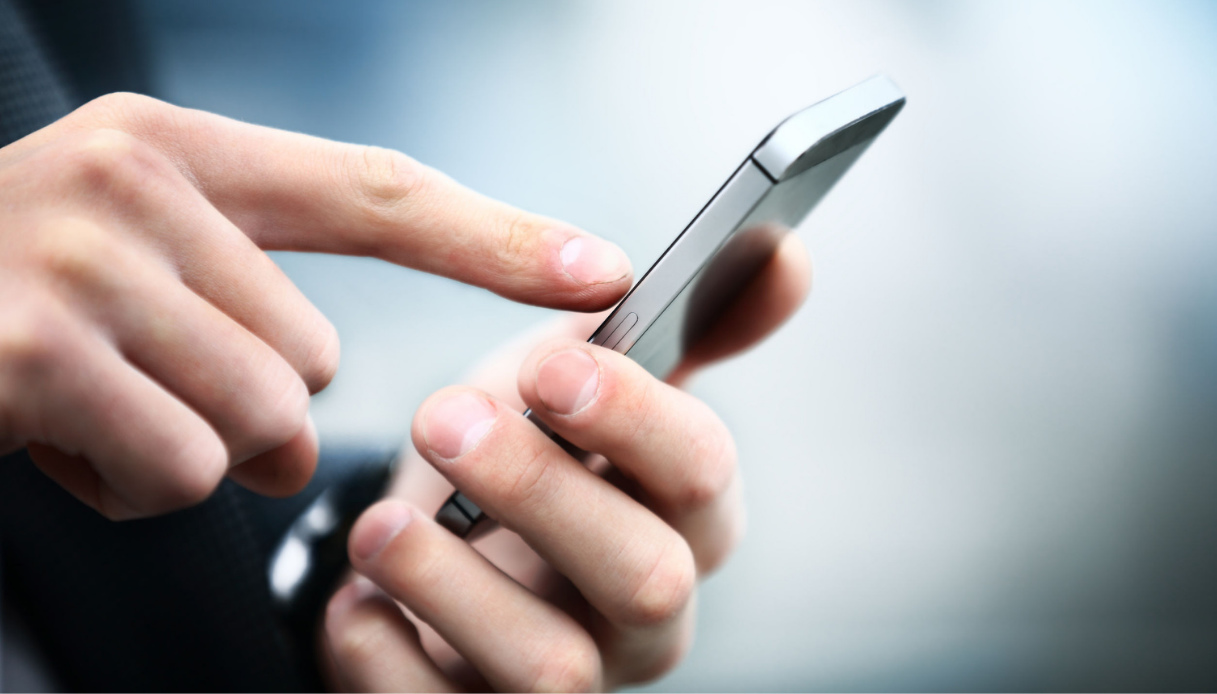 Niente più code all’anagrafe: la residenza si cambia online