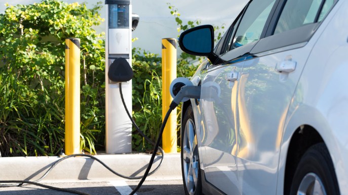 Bonus colonnine auto elettriche, quanto spetta e come funziona