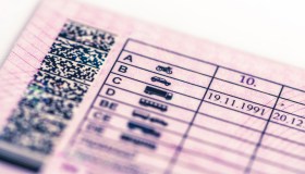 Patente auto dai 17 anni e digitale, parte la rivoluzione