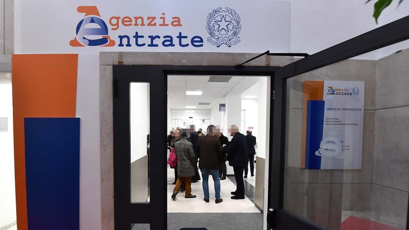 Quanto costa la burocrazia all’Italia: danni economici per miliardi di euro