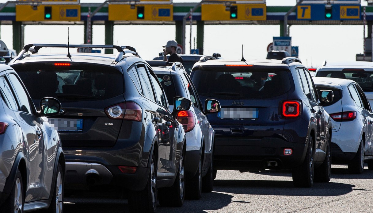 Rivoluzione Telepass, con Pay Per Use si paga solo quando si viaggia: come funziona e quanto costa
