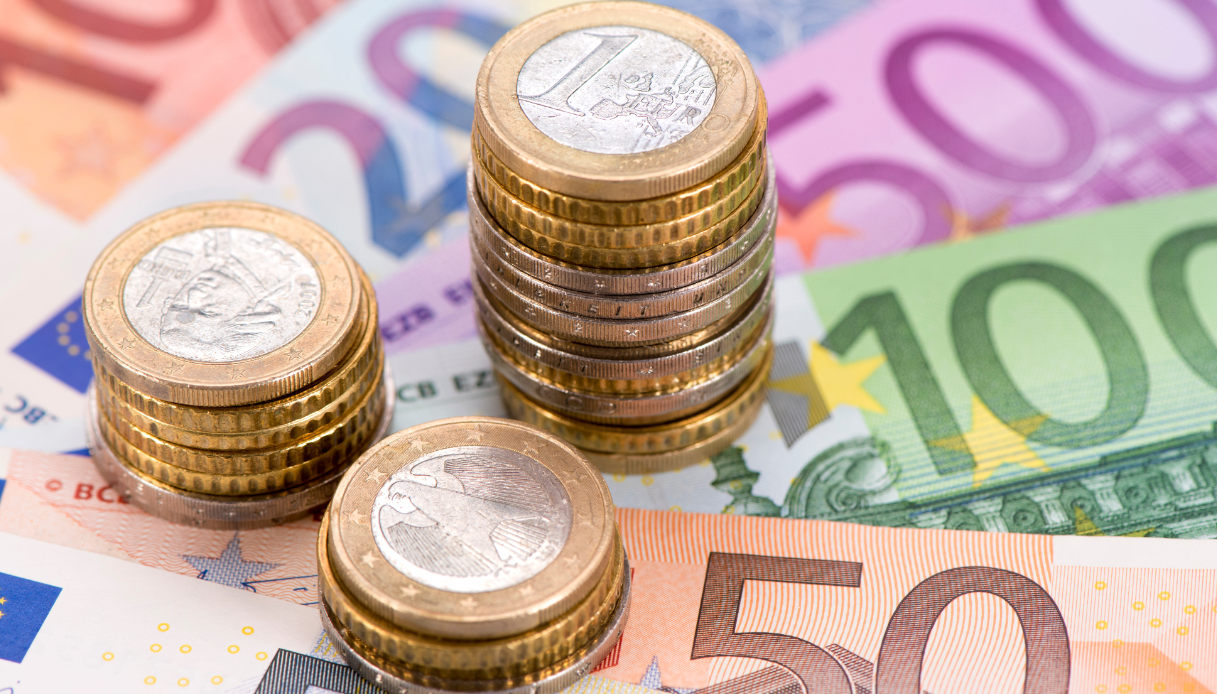 Spese funebri, si possono detrarre dal 730: ecco quali e a cosa stare attenti