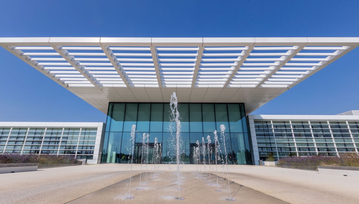 Philip Morris International investe in Italia 600 milioni di euro in tre anni