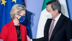 UE, ecco il Chips Act. Europa indipendente dall’Asia sui semiconduttori