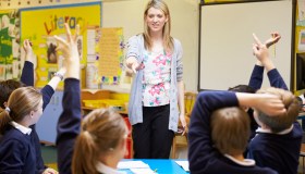 Pensioni, Ape sociale estesa a nuove categorie: ecco chi ne ha diritto