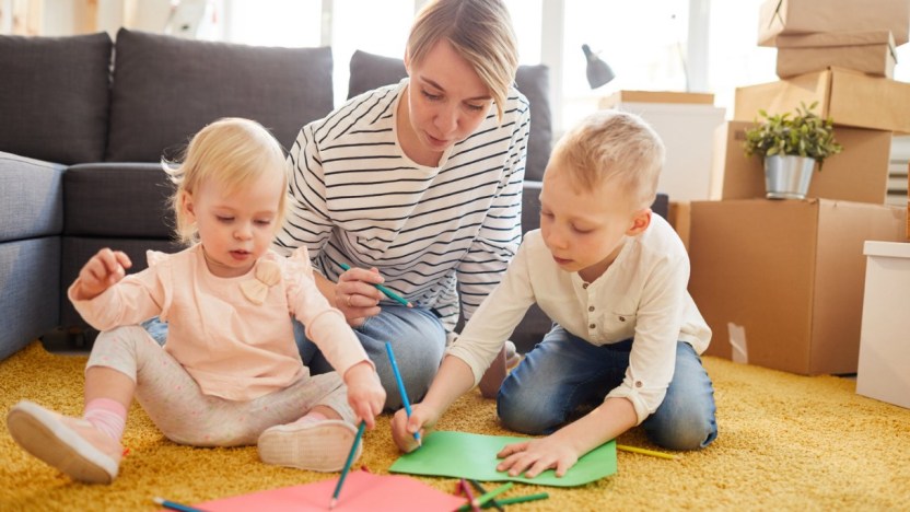Lavoratrici autonome, a chi spetta l’assegno di maternità e come averlo