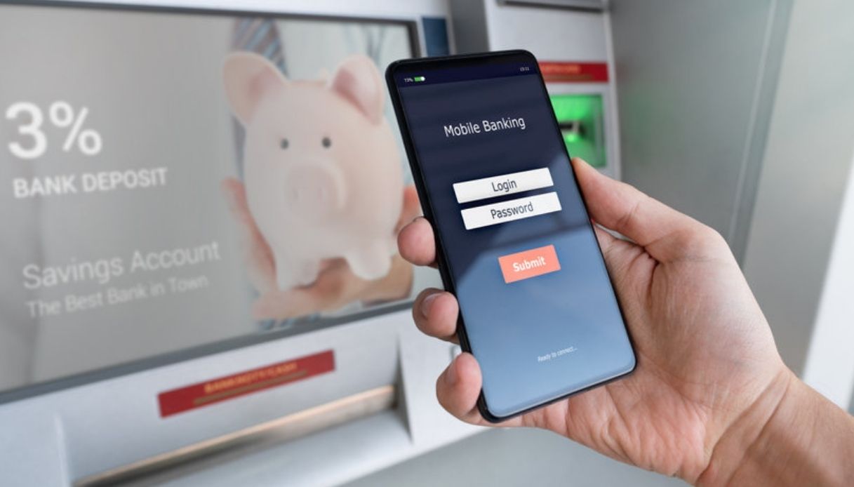 Conto corrente, lievitano i costi: ecco come pagare di meno