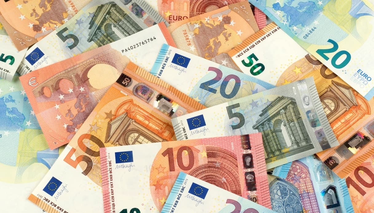 Partite Iva, contributo a fondo perduto fino a 150mila euro: quando arriva