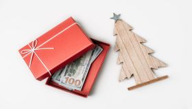 Cosa c’è nella “super” pensione di dicembre e a chi spetta il “bonus Natale”