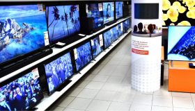 Mediaset chiude tre storici tg? Cosa si sa e cosa cambia