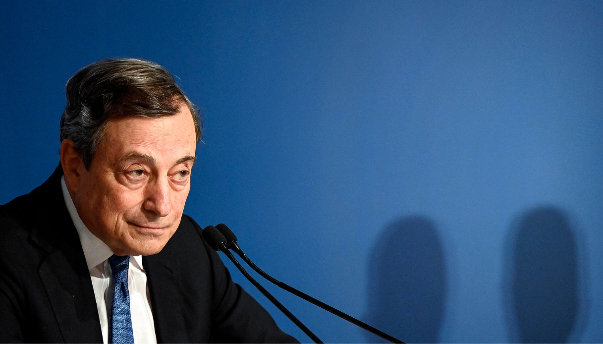 Pubblicati i redditi di Mario Draghi: a sorpresa ecco quanto guadagna