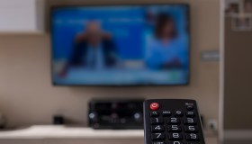 Manovra, taglio al canone Rai: quanto costerà nel 2024