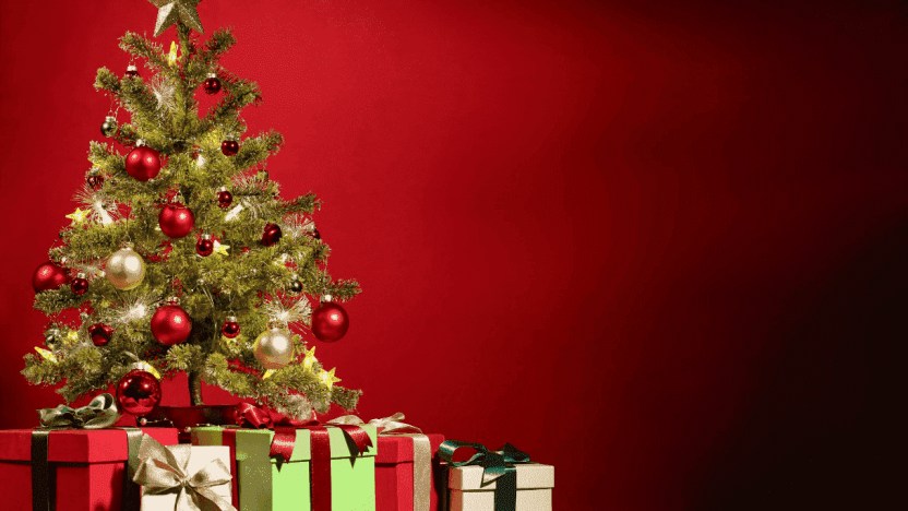 Regali di Natale: si spende meno e si compra di più online