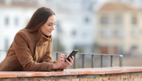 Roaming gratis in Europa fino al 2032, le nuove regole