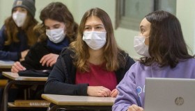 Scuola, verso la semplificazione delle norme Covid: le novità