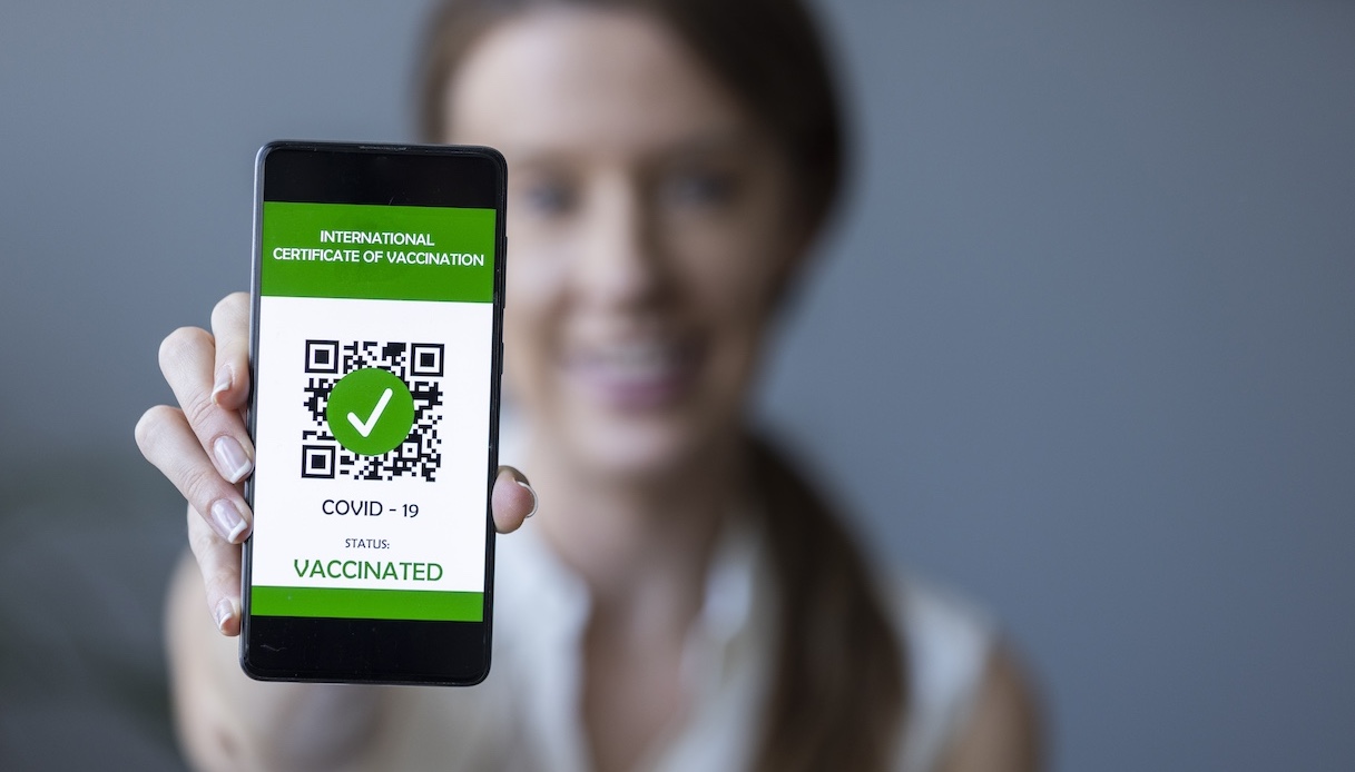 Green pass, obbligo vaccinale e viaggi: attenzione alle nuove regole