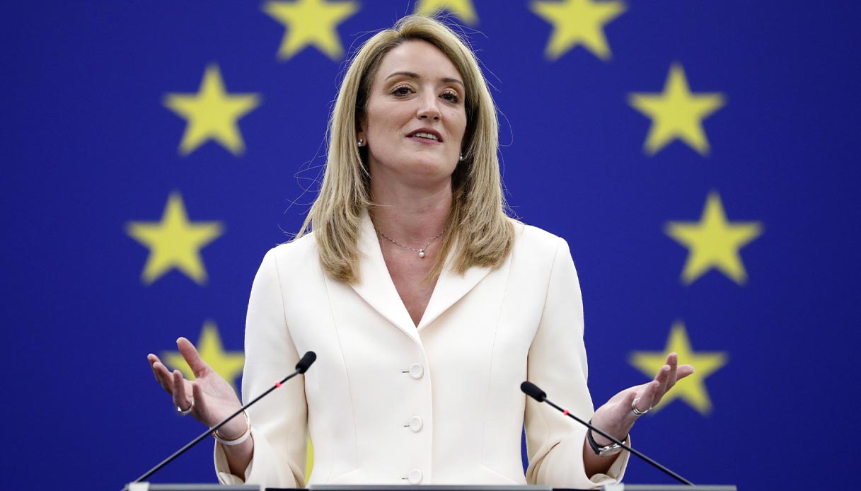Chi è la nuova presidente del Parlamento europeo e quanto guadagna