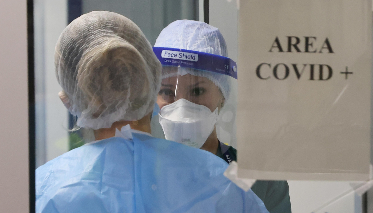 Omicron, raggiunto il picco? La situazione nelle terapie intensive