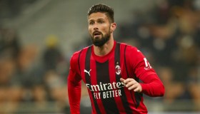 Giroud, l’uomo che ha deciso il derby di Milano: quanto guadagna