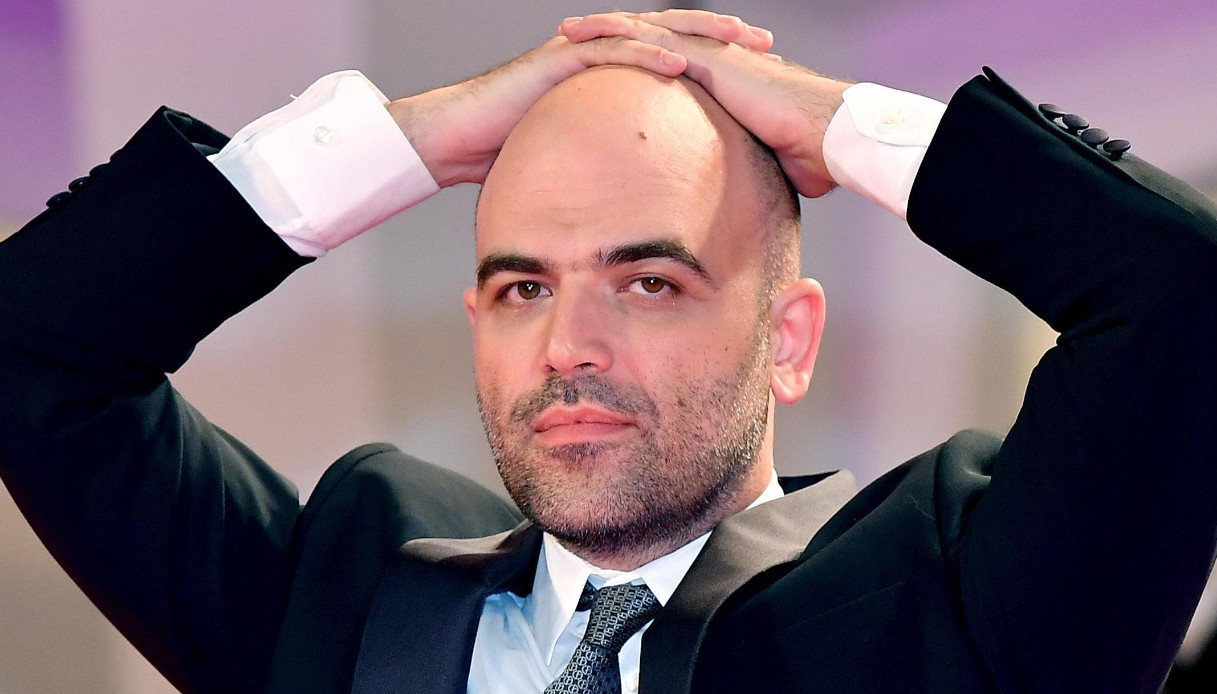 Sanremo, ospite Roberto Saviano: polemica sul cachet, quanto guadagna