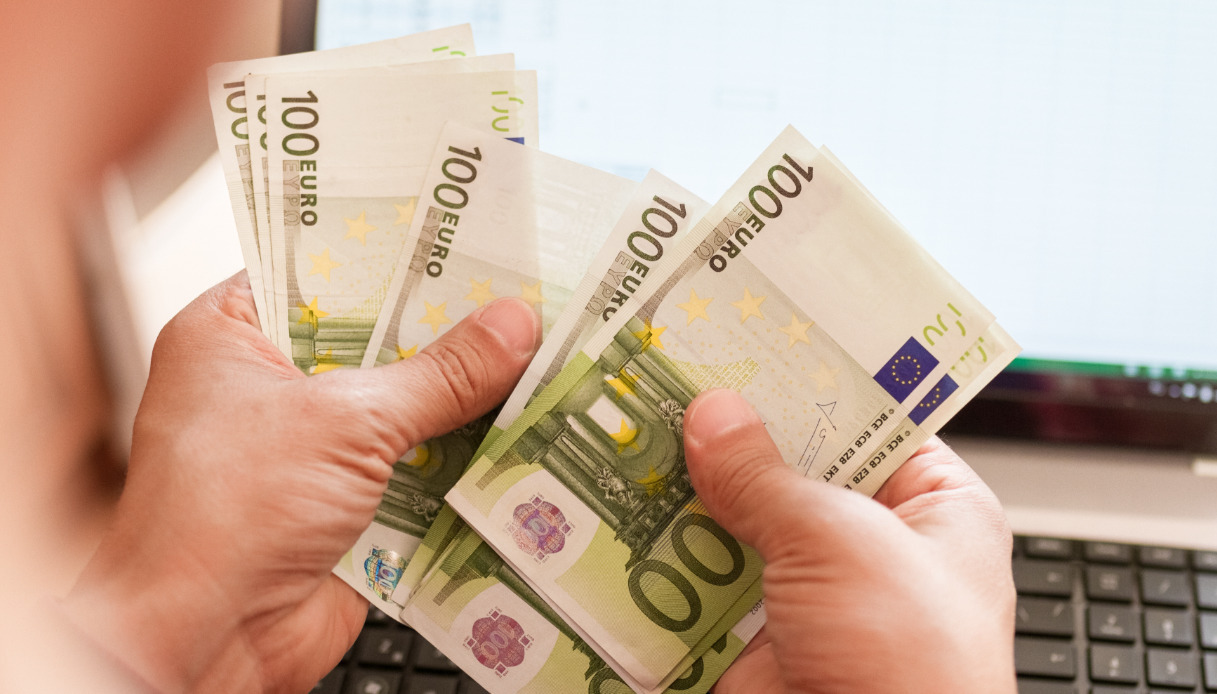 Bonus Inps genitori disoccupati o monoreddito: importi, requisiti e come richiederlo