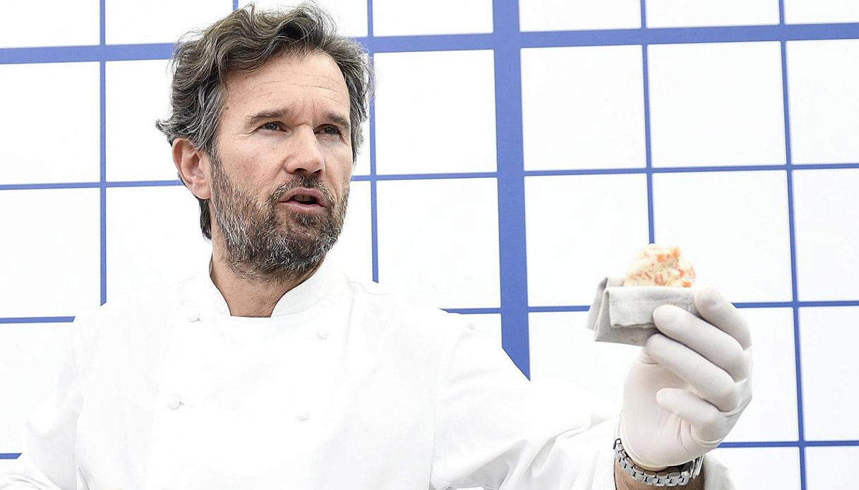 Cracco sotto attacco: quanto costa davvero la sua pizza?